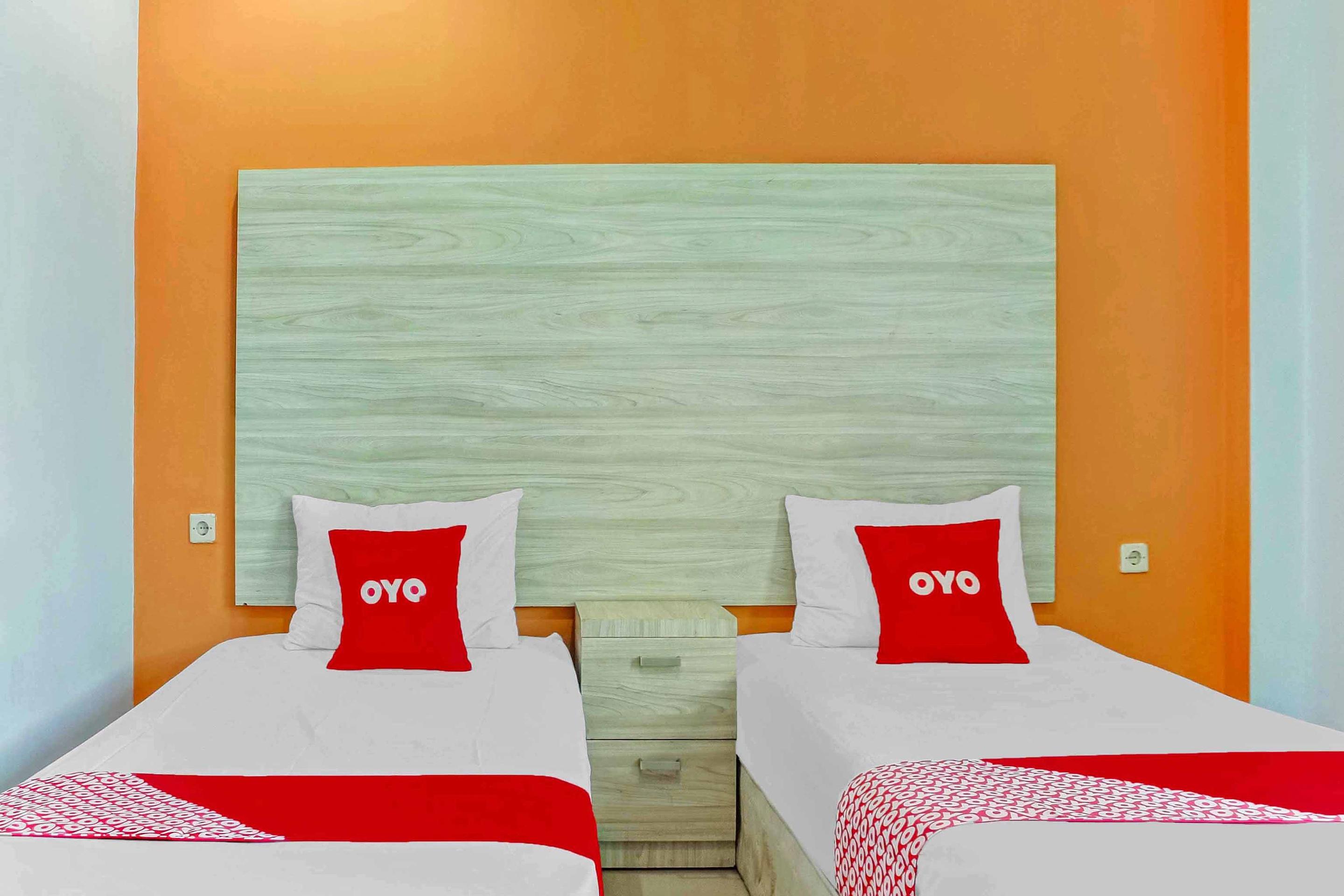 Martapura  Super Oyo 3903 Sweethome Syariah Guesthouse מראה חיצוני תמונה